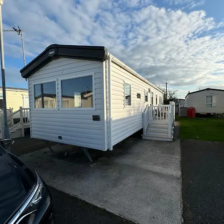 Caravan - 3 Bedrooms, Sleeps 8 Rhyl Exterior foto