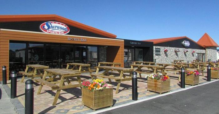Caravan - 3 Bedrooms, Sleeps 8 Rhyl